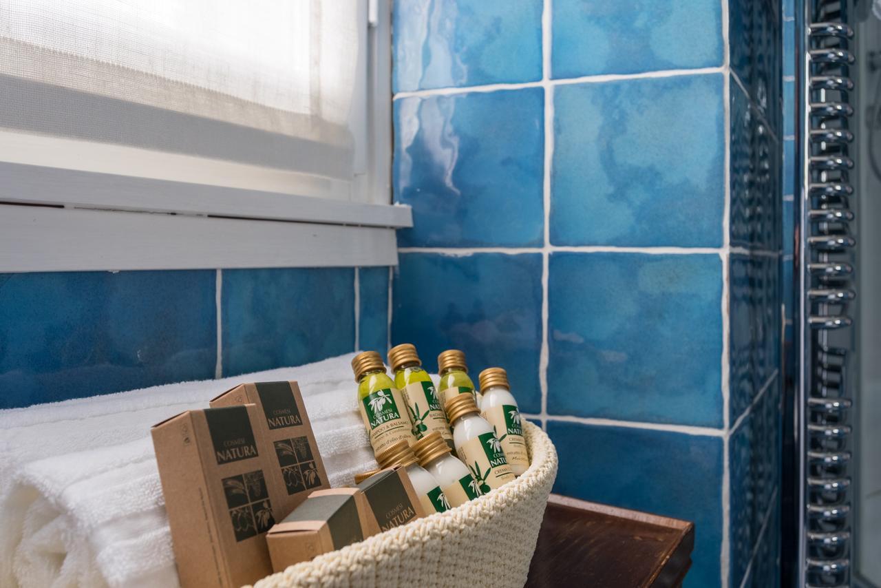 Apartamento Una Terrazza Da Sogno By Rent All Como Carate Urio Exterior foto