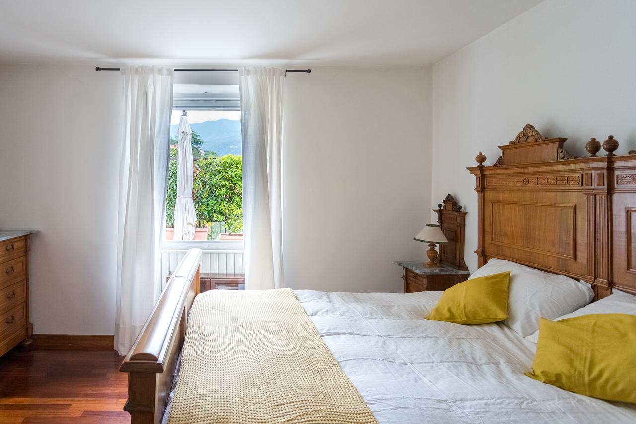 Apartamento Una Terrazza Da Sogno By Rent All Como Carate Urio Exterior foto